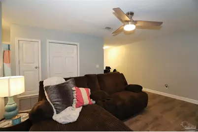 118 Shirley Dr, Gulf Breeze, FL 32561 - Photo 4