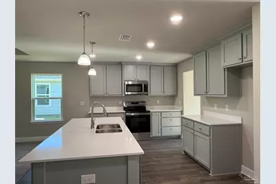 9695 Angel Oak Dr, Pensacola, FL 32526 - Photo 4