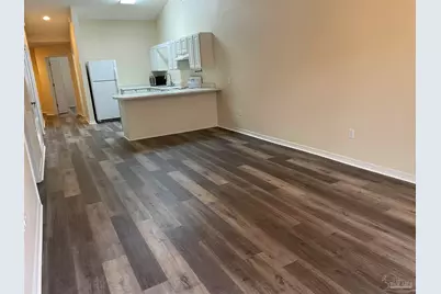 7101 Joy St #A7, Pensacola, FL 32504 - Photo 2