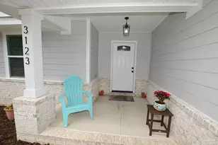 3123 Lynn Dr, Navarre, FL 32566 - Photo 4