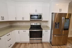 3123 Lynn Dr, Navarre, FL 32566 - Photo 12