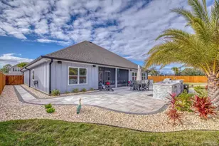 1960 Refuge Cir, Gulf Breeze, FL 32563 - Photo 50