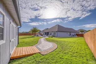 1960 Refuge Cir, Gulf Breeze, FL 32563 - Photo 56