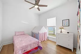 2721 Bay St, Gulf Breeze, FL 32563 - Photo 34