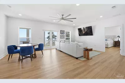 2721 Bay St, Gulf Breeze, FL 32563 - Photo 10