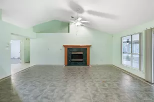 2300 Caddy Shack Ln, Pensacola, FL 32526 - Photo 10