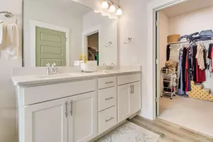 225 Camellia Dr, Cantonment, FL 32533 - Photo 24