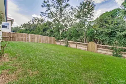 225 Camellia Dr, Cantonment, FL 32533 - Photo 44