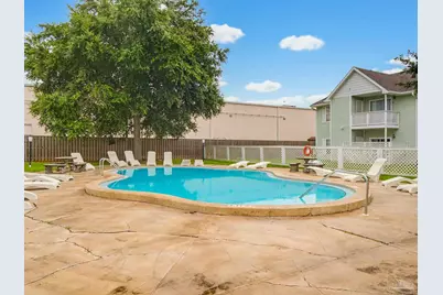 601 E Burgess Rd, Pensacola, FL 32504 - Photo 18