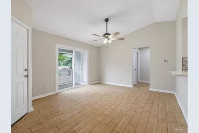 601 E Burgess Rd, Pensacola, FL 32504 - Photo 2