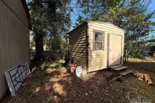 8055 Pinus Ln, Pensacola, FL 32534 - Photo 4