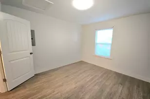 313 N Navy Blvd, Pensacola, FL 32507 - Photo 6