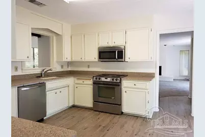 6446 Rosaflora Ln, Pensacola, FL 32504 - Photo 4