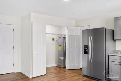 8821 Camshire Cir, Pensacola, FL 32507 - Photo 8