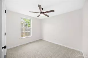 8821 Camshire Cir, Pensacola, FL 32507 - Photo 12