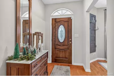 5733 Mill Pond Ln, Milton, FL 32583 - Photo 2