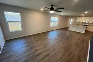 5269 Peach Dr, Pace, FL 32571 - Photo 4