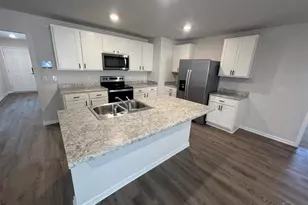 5269 Peach Dr, Pace, FL 32571 - Photo 6