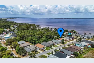 4637 Isles Dr, Pensacola, FL 32507 - Photo 4