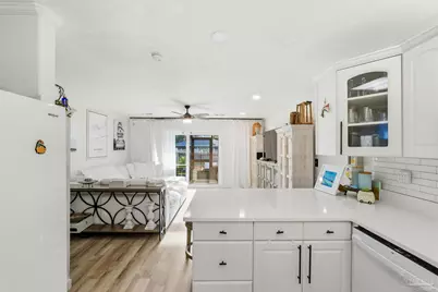 201 Pensacola Beach Rd #B14, Gulf Breeze, FL 32561 - Photo 4