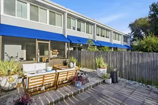 201 Pensacola Beach Rd, Gulf Breeze, FL 32561 - Photo 18