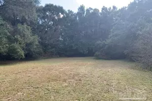 529 Selina St, Pensacola, FL 32503 - Photo 6