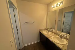 10541 Queens Gate Cir, Pensacola, FL 32506 - Photo 16