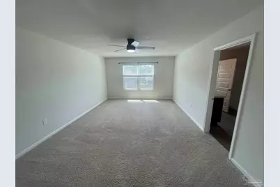 10541 Queens Gate Cir, Pensacola, FL 32506 - Photo 2
