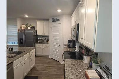 5649 Guinevere Ln, Milton, FL 32583 - Photo 16