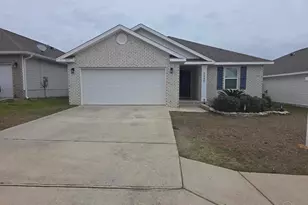 5649 Guinevere Ln, Milton, FL 32583 - Photo 1