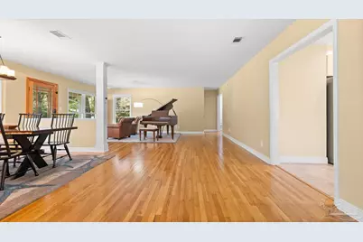 420 Fairpoint Dr, Gulf Breeze, FL 32561 - Photo 8