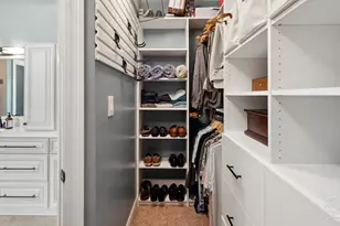 420 Fairpoint Dr, Gulf Breeze, FL 32561 - Photo 30