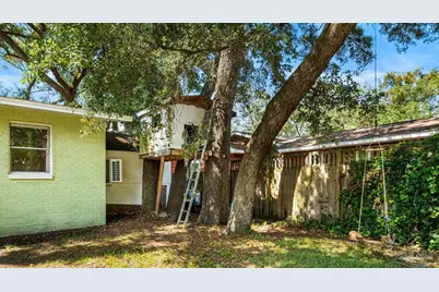 420 Fairpoint Dr, Gulf Breeze, FL 32561 - Photo 44