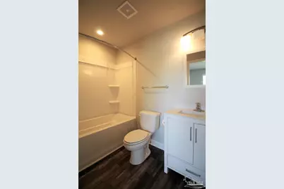 150 S Crow Rd #602, Pensacola, FL 32506 - Photo 8