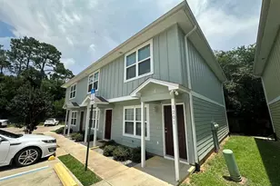 150 S Crow Rd, Pensacola, FL 32506 - Photo 2