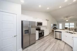 6476 Benelli Dr, Milton, FL 32570 - Photo 12