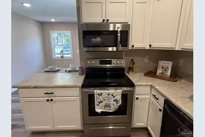 9 Janet St, Pensacola, FL 32506 - Photo 4