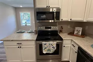 9 Janet St, Pensacola, FL 32506 - Photo 4