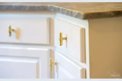 6373 Mers Ln, Pensacola, FL 32526 - Photo 30