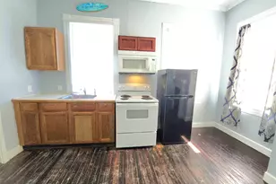 911 N Spring St, Pensacola, FL 32501 - Photo 6