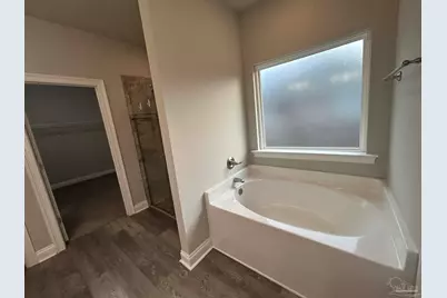 5851 Anderson Ln, Milton, FL 32570 - Photo 10