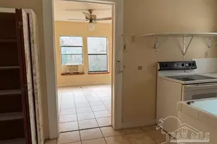 1421 Pickens Ave, Pensacola, FL 32503 - Photo 30