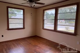 1421 Pickens Ave, Pensacola, FL 32503 - Photo 14