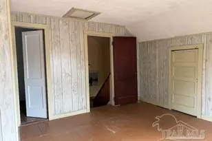 1421 Pickens Ave, Pensacola, FL 32503 - Photo 22