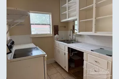 1421 Pickens Ave, Pensacola, FL 32503 - Photo 18