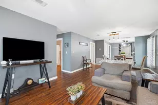 402 Front St, Century, FL 32535 - Photo 8