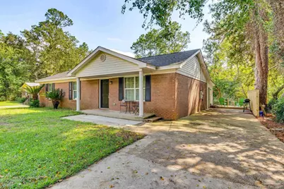 5811 Gazebo St, Milton, FL 32583 - Photo 2