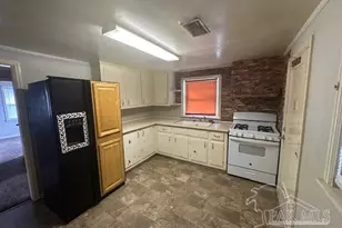 2755 N 9th Ave, Pensacola, FL 32503 - Photo 8