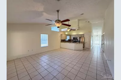 1341 Tiger Lake Dr, Gulf Breeze, FL 32563 - Photo 2