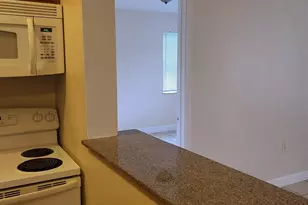 204 Holmes Dr, Pensacola, FL 32507 - Photo 4